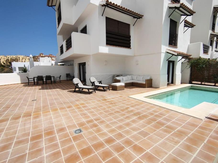 Full Apartment With Private Pool Estepona Exterior photo